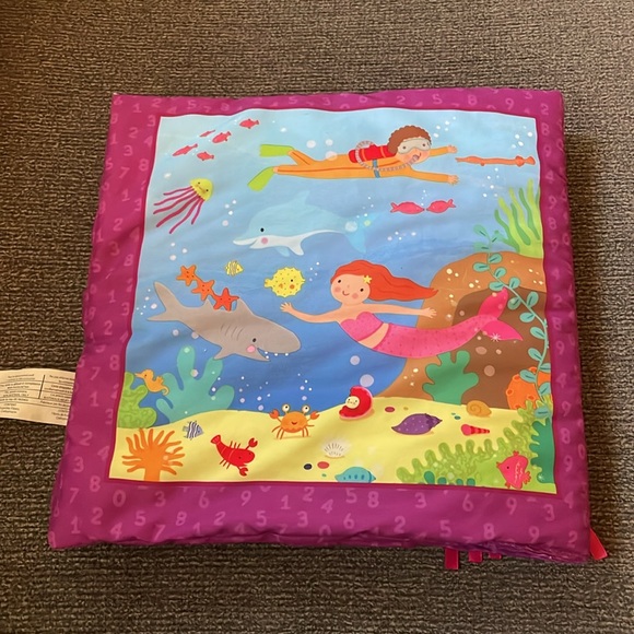 Under the Sea Peek-a-Boo Baby Playmat - Picture 7 of 7